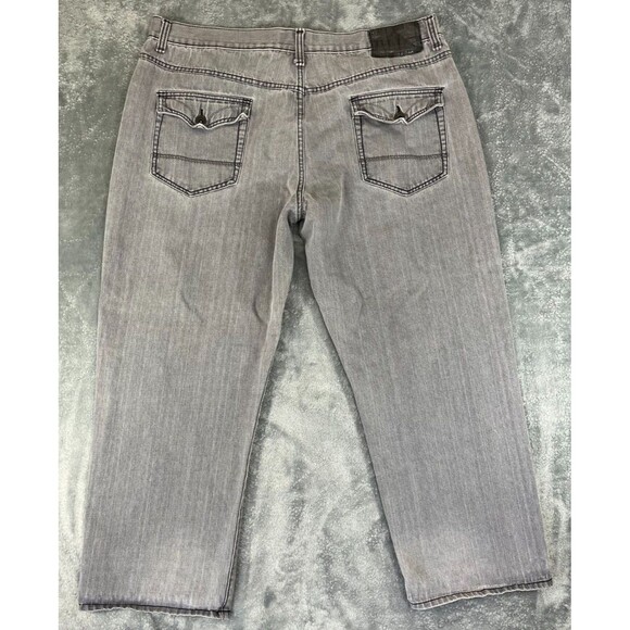 Rocawear Men's Jeans Size 48 Wide Leg Grey Straight Measured 44x30 - Picture 4 of 12